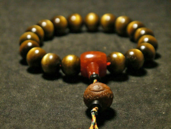 Wrist Mala, Pacific Black Golden Coral Beads, Bodhi, Carnelian 2019-07-09T220747