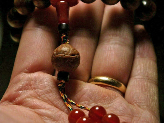 Wrist Mala, Pacific Black Golden Coral Beads, Bodhi, Carnelian 2019-07-09T220809