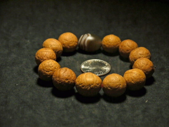 Wrist Mala, X-Large Phoenix Eye Bodhi Seeds, Agate 2019-07-09T214258