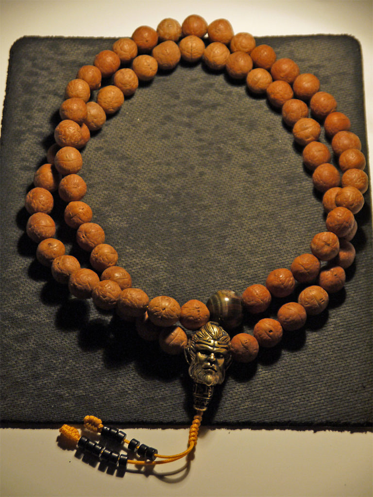 Half Mala Bodhi 14mm Brass Monkey King Guru Bead Tigers Eye Coconut P1060871