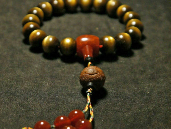Wrist Mala, Pacific Black Golden Coral Beads, Bodhi, Carnelian 2019-07-09T220737