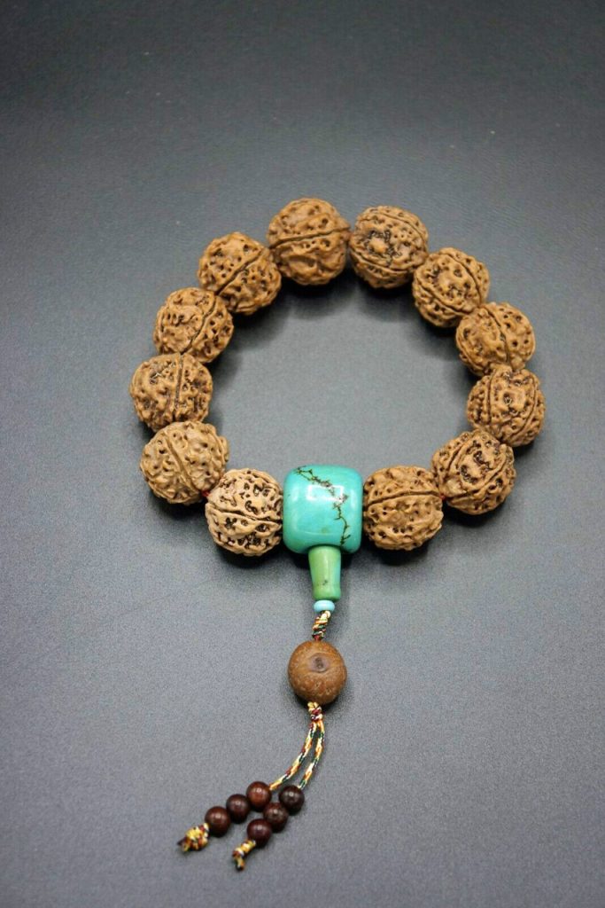 Wrist Mala 23mm Rudraksha Turquoise, Bodhi Sandalwood 1