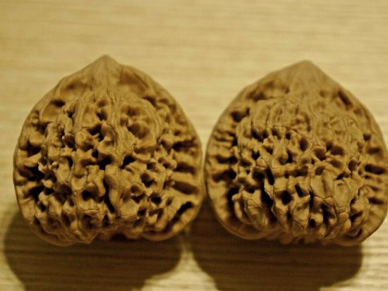 walnuts-matched-pair-chinese-collection-tall-45mm-x-41mm-45mm-1