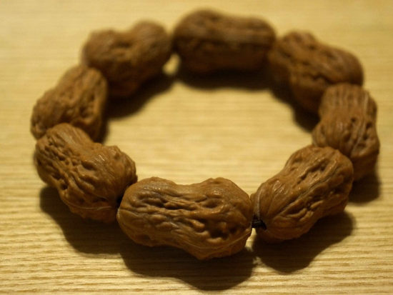 Peanut Shaped Walnut Bracelet 02