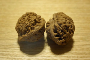 Walnuts, Matched Pair, Scholars Hat 46mm x 39mm 02
