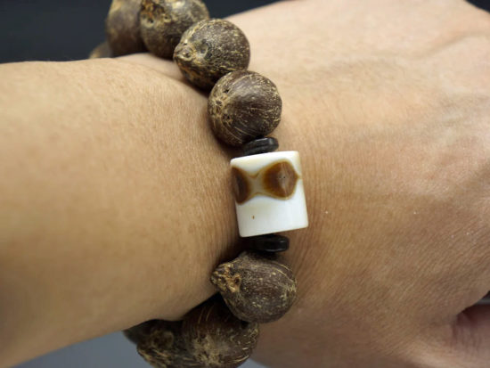 Wrist Mala, Mini Coconut Bodhi Beads, Unique Bird Eye Agate 6