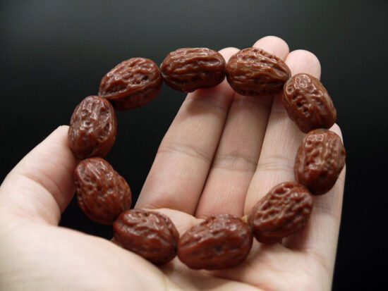 Big red walnut bracelet 4