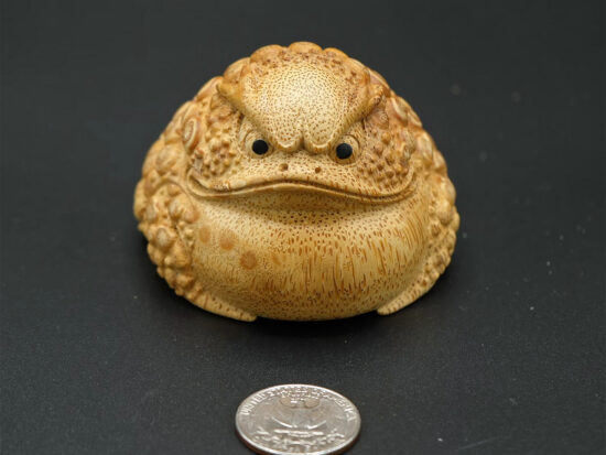 Bamboo Root Carved Mighty Golden Toad 01