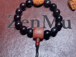 Wrist Mala, Mu Huan Bodhi Beads, Monkey King Carved Pit 01